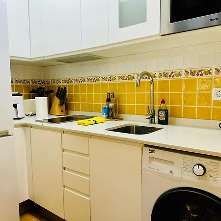 Monte Subiedes, Valle De *