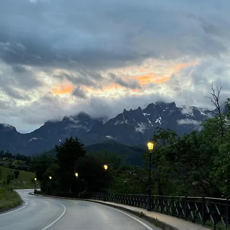 Monte Subiedes, Valle De 公寓
