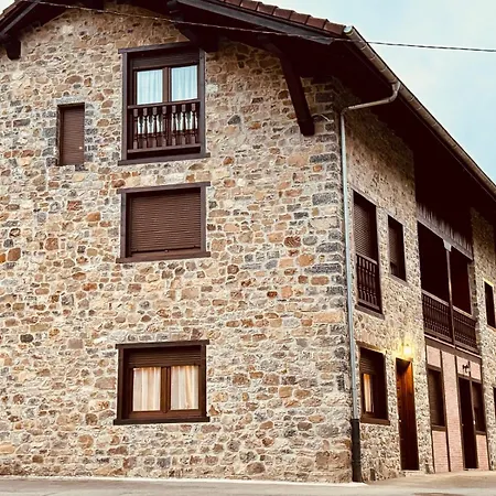 Monte Subiedes, Valle De 公寓 *